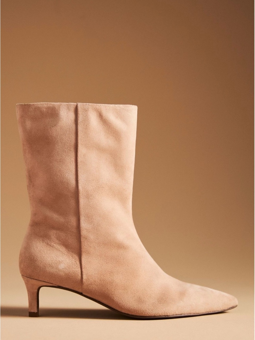 Seychelles Game Changer Suede Kitten Heel Boots size 8- tan